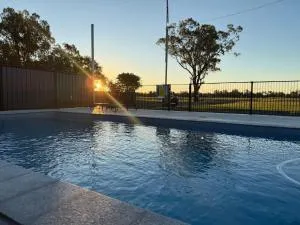 Toobeah hotel/motel - Toobeah