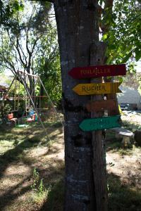 Campings La Dorepontaise ROULOTTE : photos des chambres