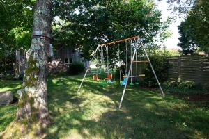 Campings La Dorepontaise ROULOTTE : photos des chambres
