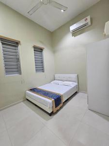 Warni Villa 197 Whole Or Room