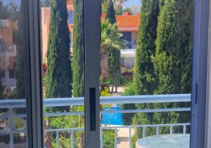 Viktoria Houses Anarita