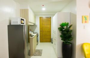 Casa - Chic Pool View Studio Near Ayala Mall