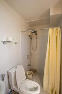 Casa - Chic Pool View Studio Near Ayala Mall