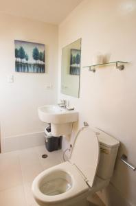 Casa - Chic Pool View Studio Near Ayala Mall