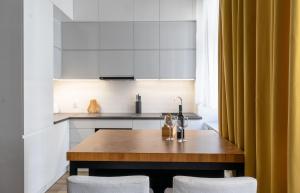 Old Town Apartment Włodkowica 27 - ProperUNIT