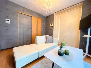 Amika First 101 AF11