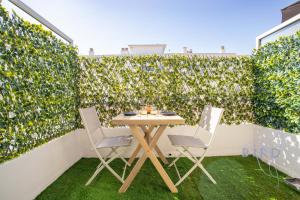 Sunny Flat in Juan les pins