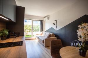 Sunny Flat in Juan les pins