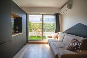 Sunny Flat in Juan les pins