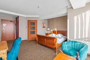 Hotel Diament Vacanza Katowice - Siemianowice - 希隆斯克地区谢米亚诺维采