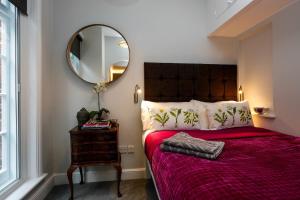 Cosy 1BR Apt with Balcony, East Putney,2min Tube