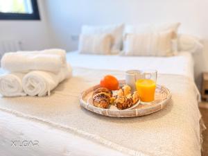 XILGAR Apto Rocafort en la playa, con piscina