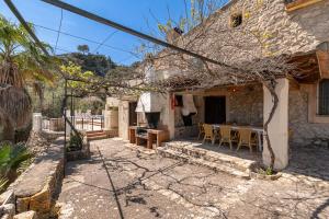 Villa La Coma by Sealand Villas