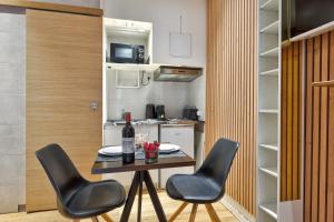 TBS 329 - Charming studio in Paris