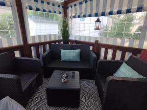 Campings MOBIL-HOME 6 pers, 40 M2, 2 CH, 2 SDB : photos des chambres