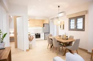 RIRIKA homes - Букарі