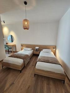 Seaview Apartment in Central Saranda