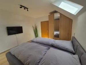 Monteurzimmer 4 am See mit Garten - Zeuthen