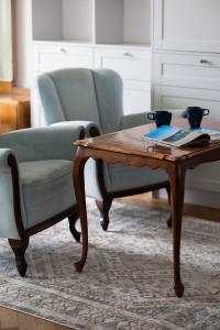 Warsaw Central Apartment by Noclegi Renters