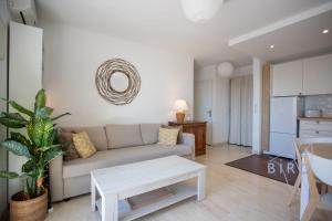 Bright pied-à-terre WilsonAntibes