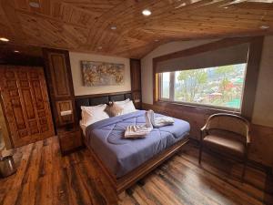 Attic cozy retreat by high rise inn kufri