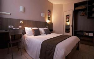 Hotels Le Strasbourg Hotel : photos des chambres