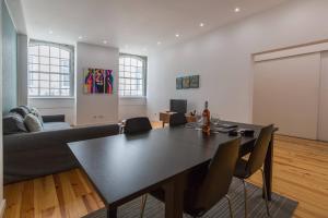 Central Lisbon Flat by Pink St
