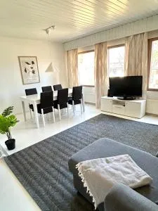 Rauhaisa rivitalo kolmio saunalla - Säynätsalo