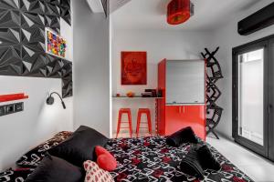 ARTROCK Experience - POP Loft Gallery - 24mq - Hermoupoli