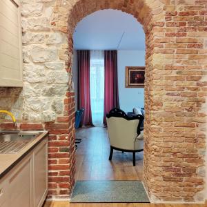 Luxury stone paradise within the walls of the Diocletian palace - old town