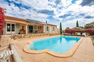 Maisons de vacances Maison du Pointu - Piscine privee : photos des chambres