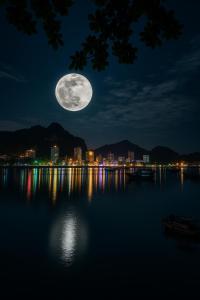 NhatMaiHostel - 3hvězdičkové hotely ve městě Cát Bà