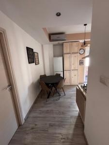 Cominio 56 Apartment near Metro A