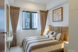 Trizen Amber 2-Bedroom Apartment with Free WIFI