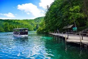 Guest House Lisina - Poljanak