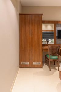 Hotel Amritsar International " 2 Minutes Walk From Amritsar Bus Stand "