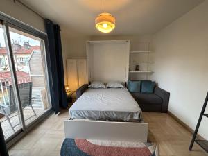 Cozy Apt with balcony - Garibaldi Port