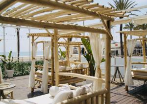 Meraki Beach Hotel - Only Adults