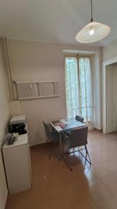 Appartamento in piazza Bernini Apartment in Bernini square