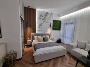 sea suits - stunning suite with balcony and jacuzzi - 亚实基伦