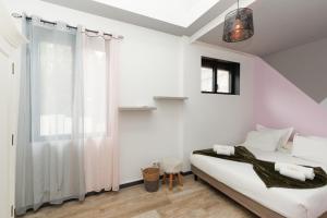 Upstays Pool 200m Villa Near Beach