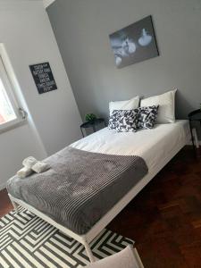 Central Lisbon rooms, best location for tourists