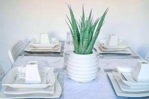 Humble Home NE - Short & Long stay or Contractors