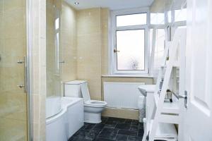 Humble Home NE - Short & Long stay or Contractors