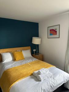 Continental Hotel with access to shared kitchen