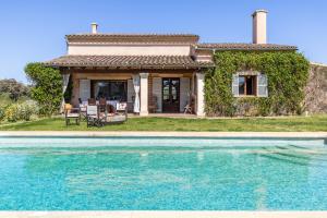 Mallorca Countryside Finca with Pool and Nature