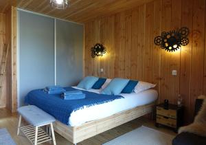 B&B / Chambres d'hotes La Cabane de Chacha : Chambre Familiale