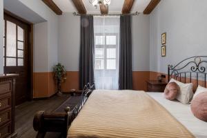 TUT Staroevreyska with terrace