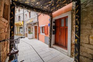 Apartment Sunset Hunić