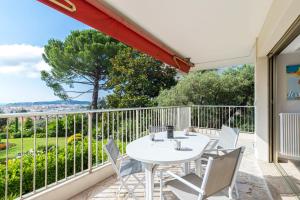 Sea View & Gardens in Antibes